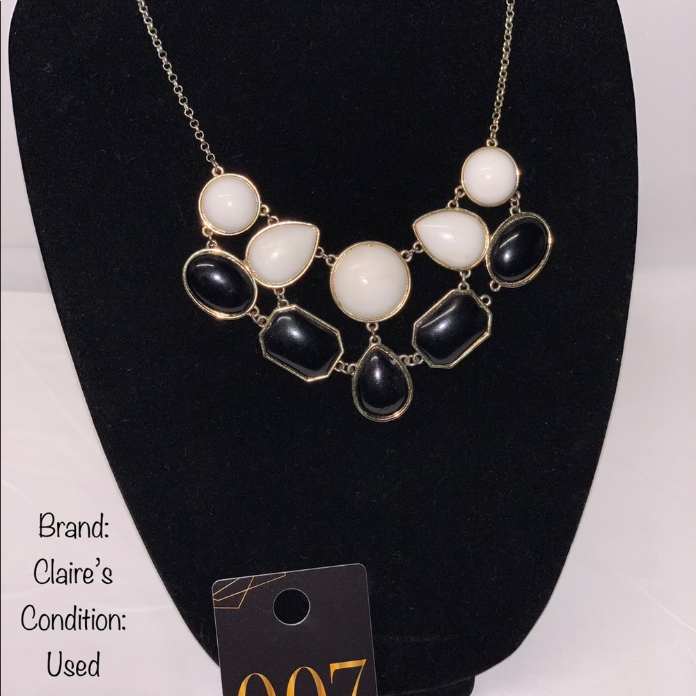 Used Claire’s necklace